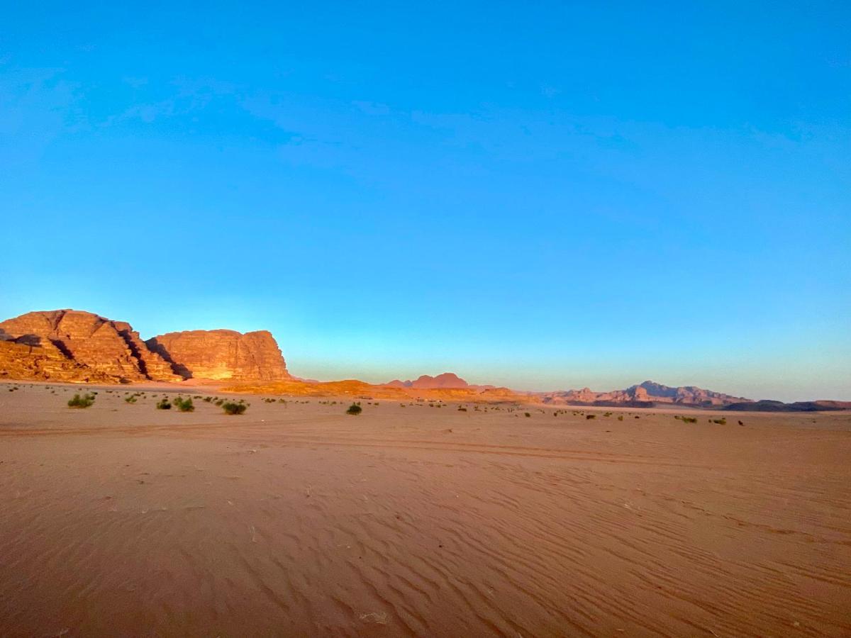 Angelina Wadi Rum Camp Extérieur photo