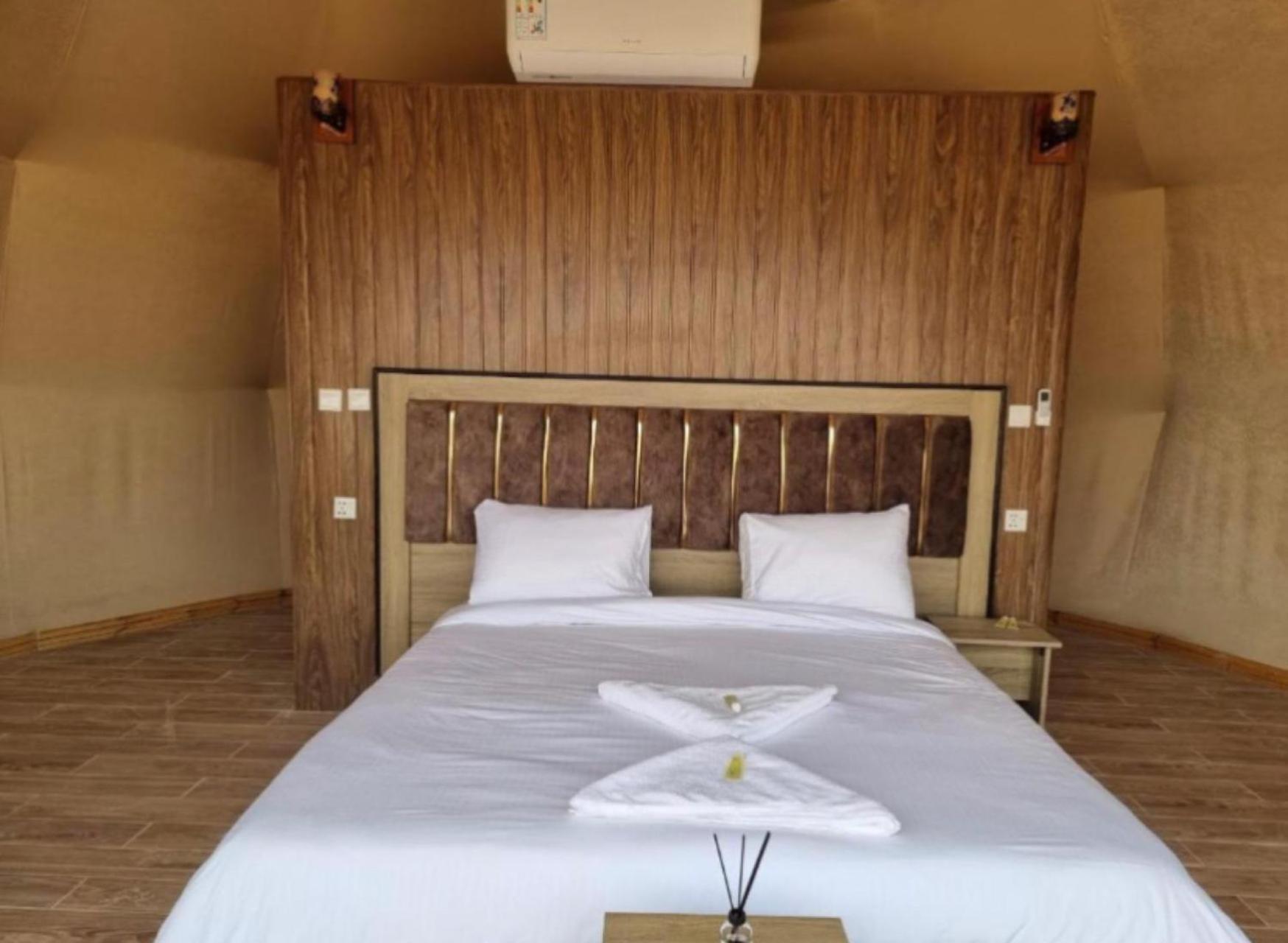 Angelina Wadi Rum Camp Extérieur photo