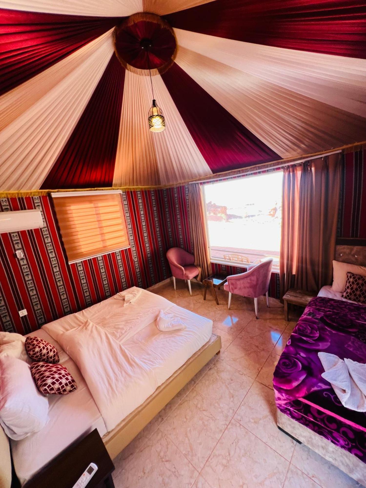 Angelina Wadi Rum Camp Extérieur photo
