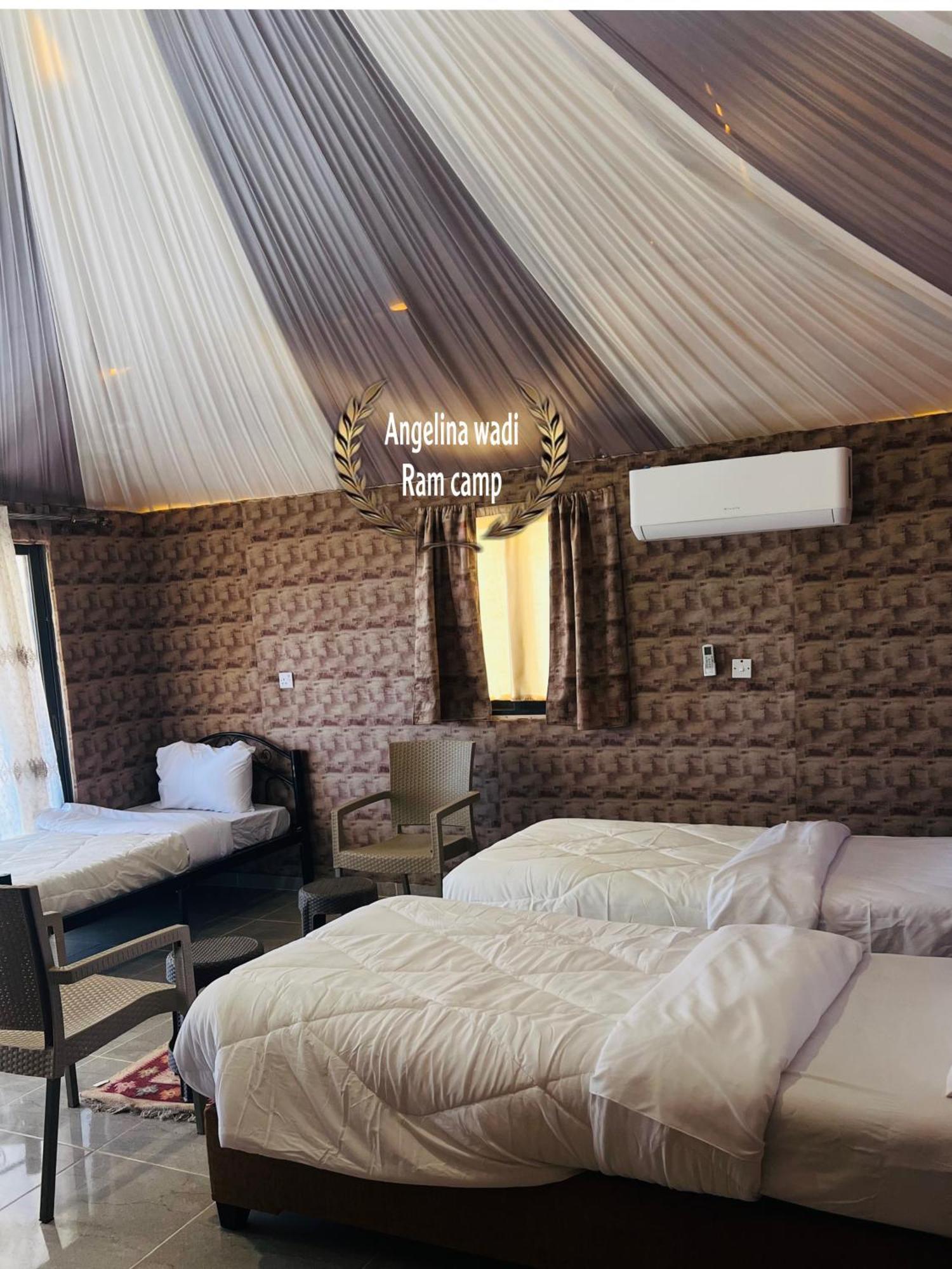 Angelina Wadi Rum Camp Extérieur photo