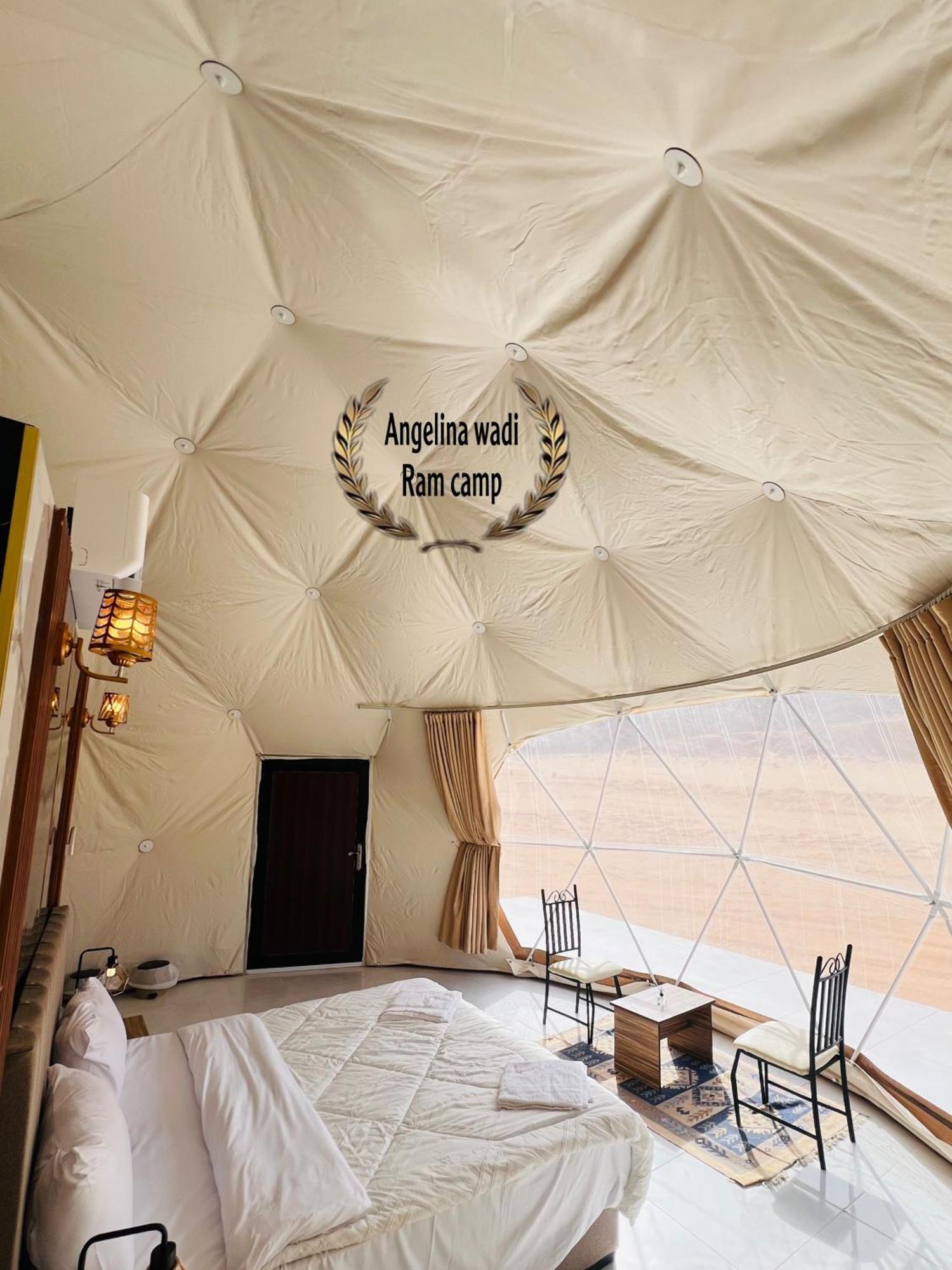 Angelina Wadi Rum Camp Extérieur photo